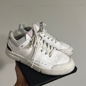 On Cloud Casual Sneakers